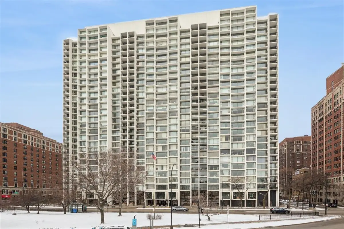3200 N Lake Shore Drive #2802, Chicago, IL 60657 - #1