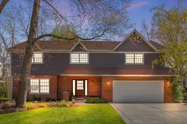 2135 Oak Hill Drive, Lisle, IL 60532