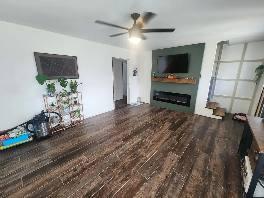 908 N 13th Street, Herrin, IL 62948 - #3