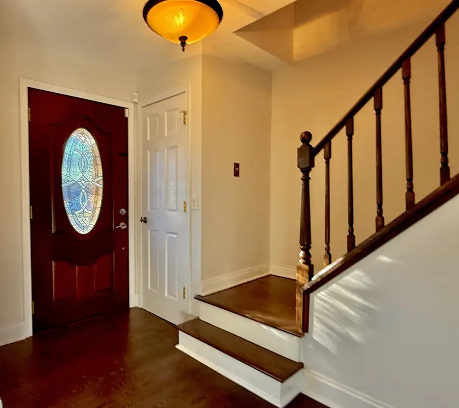 1403 S Birch Drive, Mount Prospect, IL 60056 - #3