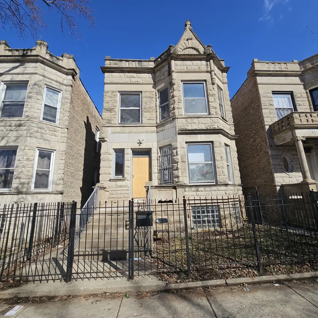 3834 W Monroe Street, Chicago, IL 60624 - #1