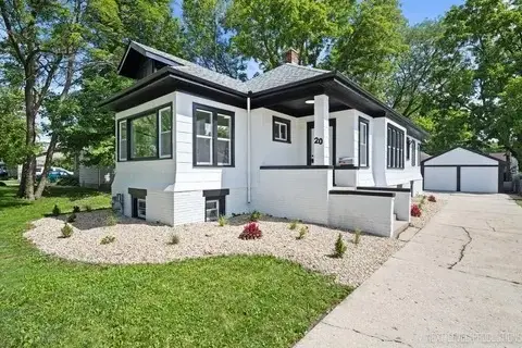 20 S Central Avenue, Aurora, IL 60506 - #1