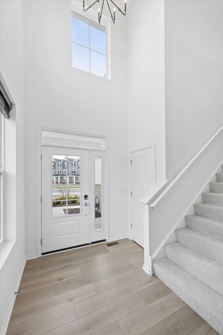 4474 Chelsea Manor Circle, Aurora, IL 60504 - #3