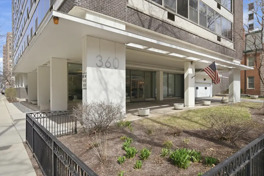 360 W Wellington Avenue #3D, Chicago, IL 60657 - #2