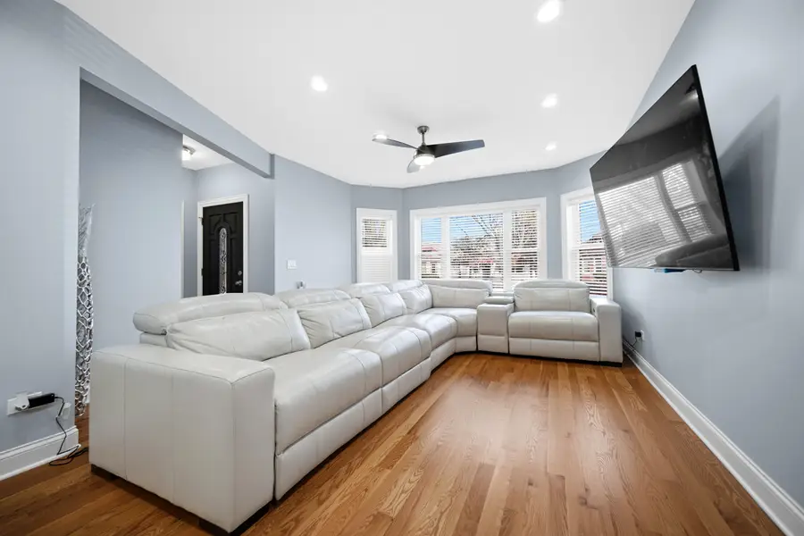 11008 S Wallace Street, Chicago, IL 60628 - #3