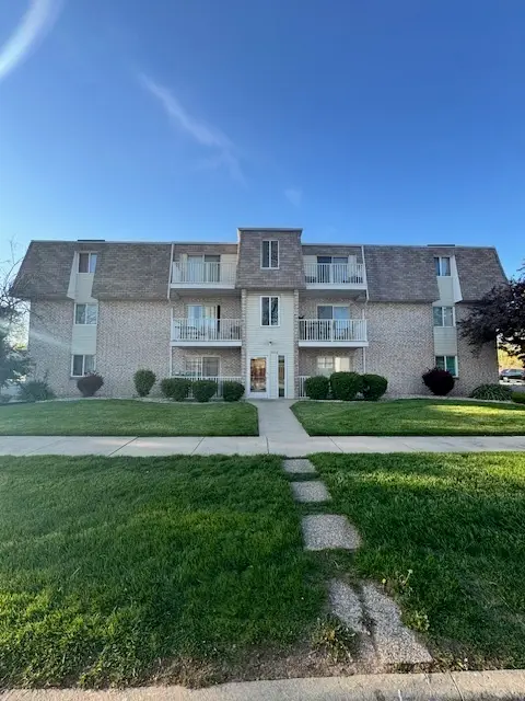 Address Withheld By Seller, Burnham, IL 60633 - #1