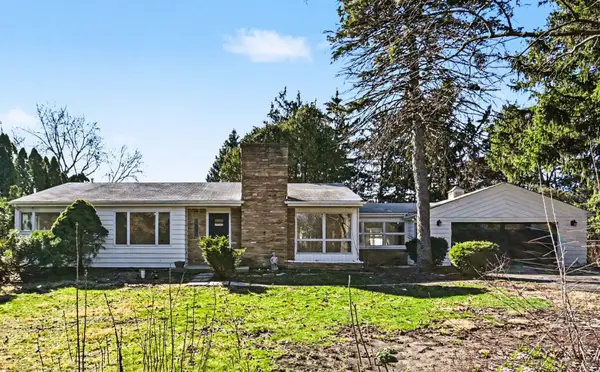 2018 N West Street, Wheaton, IL 60187