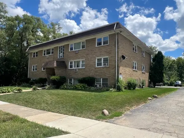 Address Withheld By Seller, Addison, IL 60101