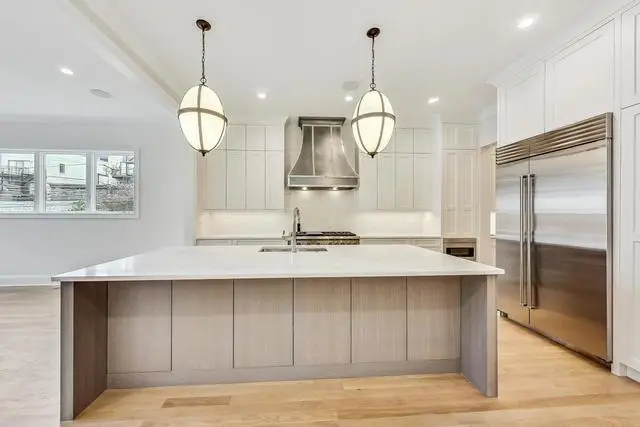 1920 W Fletcher Street, Chicago, IL 60657 - #3