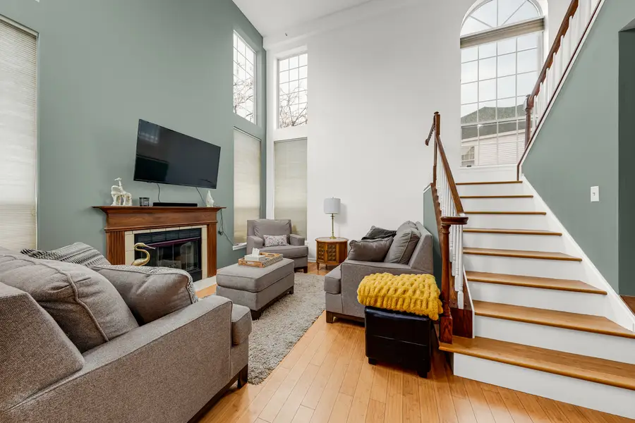 108 Hampton Boulevard, Lake Bluff, IL 60044 - #3