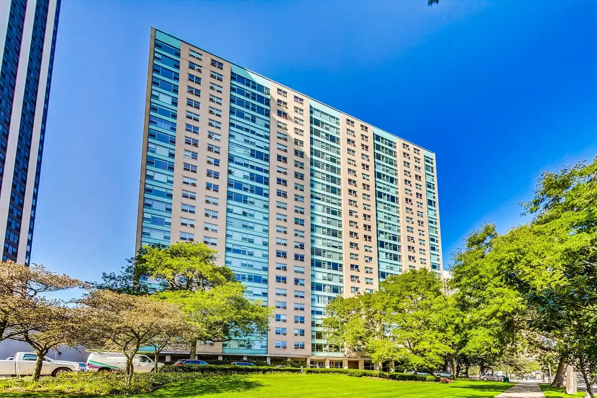 3180 N Lake Shore Drive #13C, Chicago, IL 60657 - #1