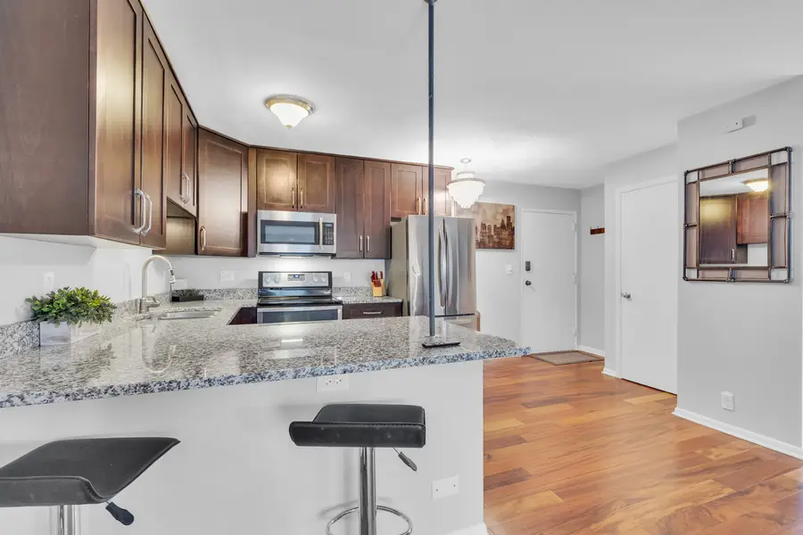 320 Circle Avenue #404, Forest Park, IL 60130 - #2