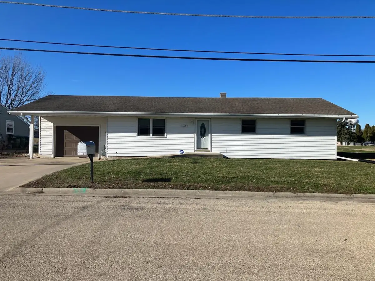 302 W Meadow Street, Polo, IL 61064 - #1