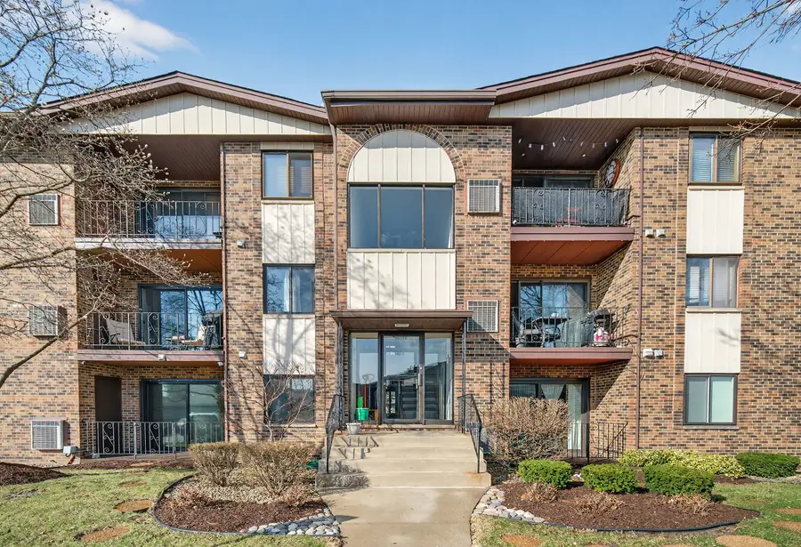 14015 Laramie Avenue #316, Crestwood, IL 60418 - #2