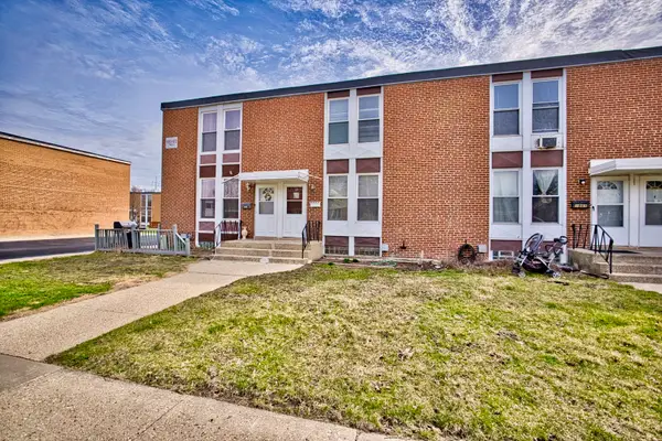 1857 Pine Street, Des Plaines, IL 60018