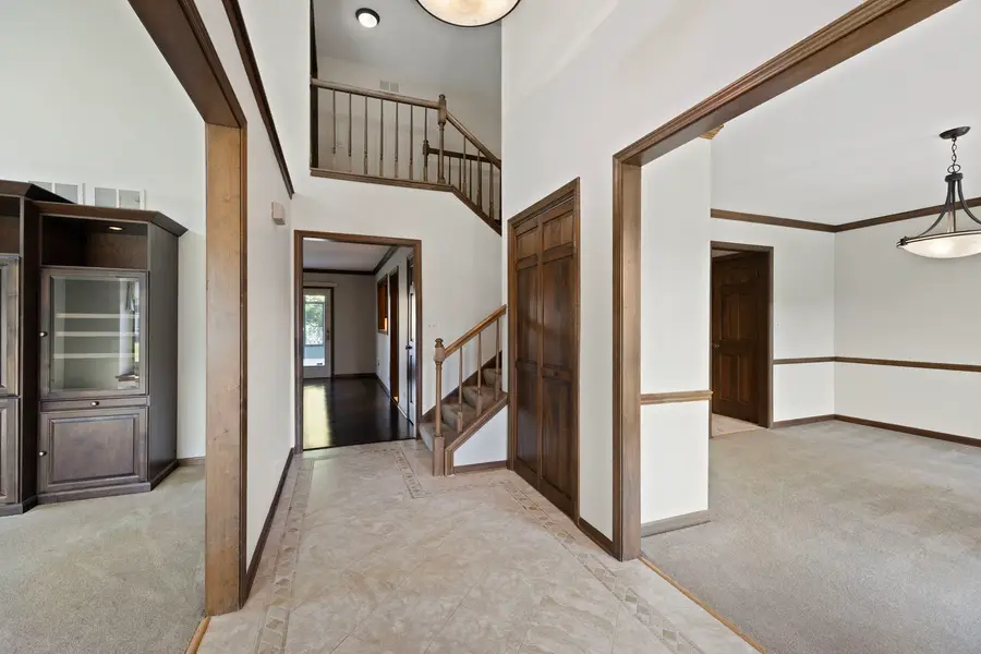 2S534 Danbury Drive, Glen Ellyn, IL 60137 - #3