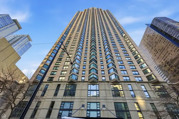 401 E Ontario Street #710, Chicago, IL 60611