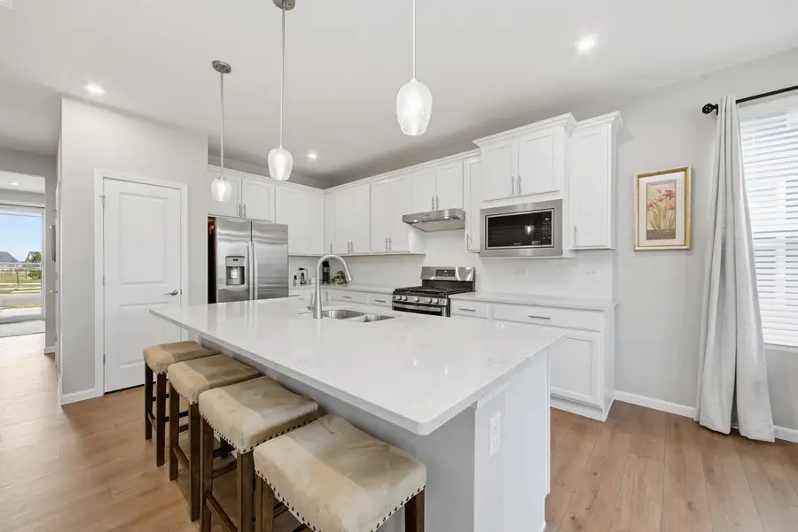 3203 Sweetgrass Circle, Aurora, IL 60503 - #2