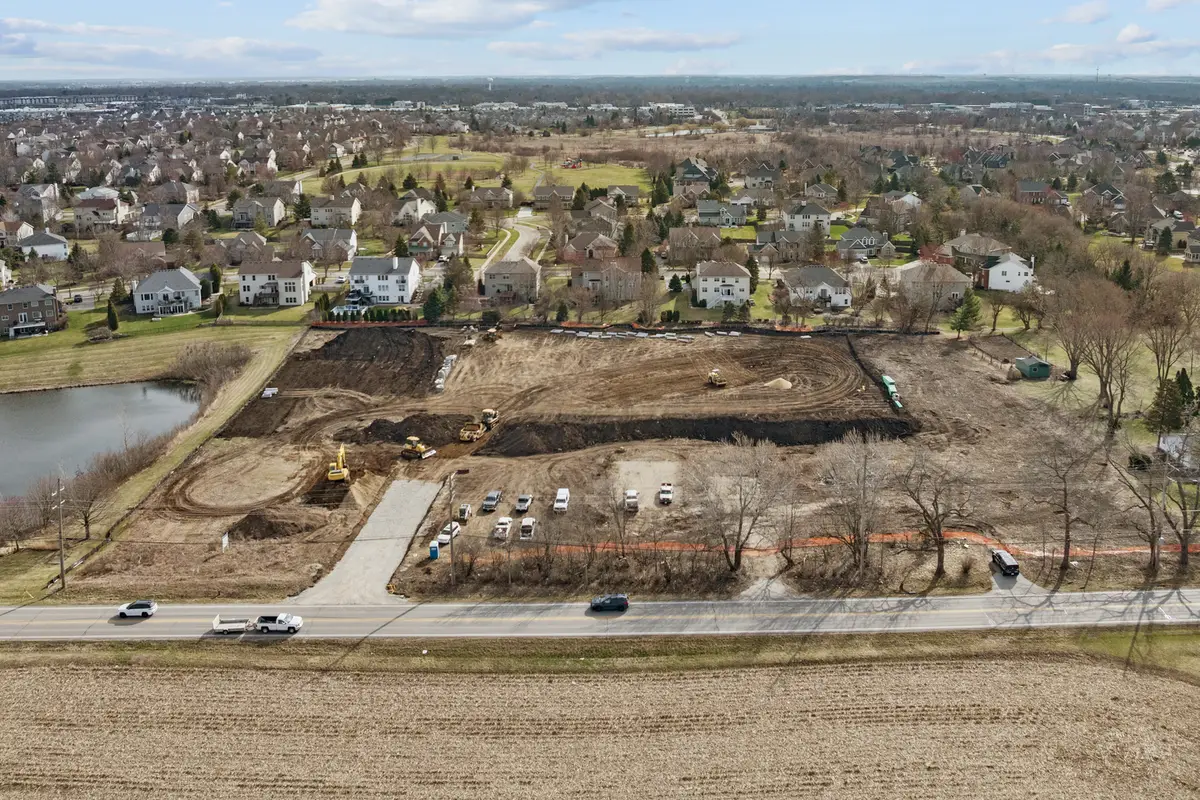 Unit 4B Prairie Grove Drive, Geneva, IL 60134 - #1