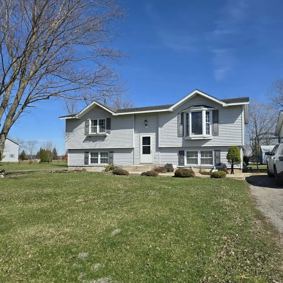 27057 S Woodlawn Avenue, Crete, IL 60417 - #2