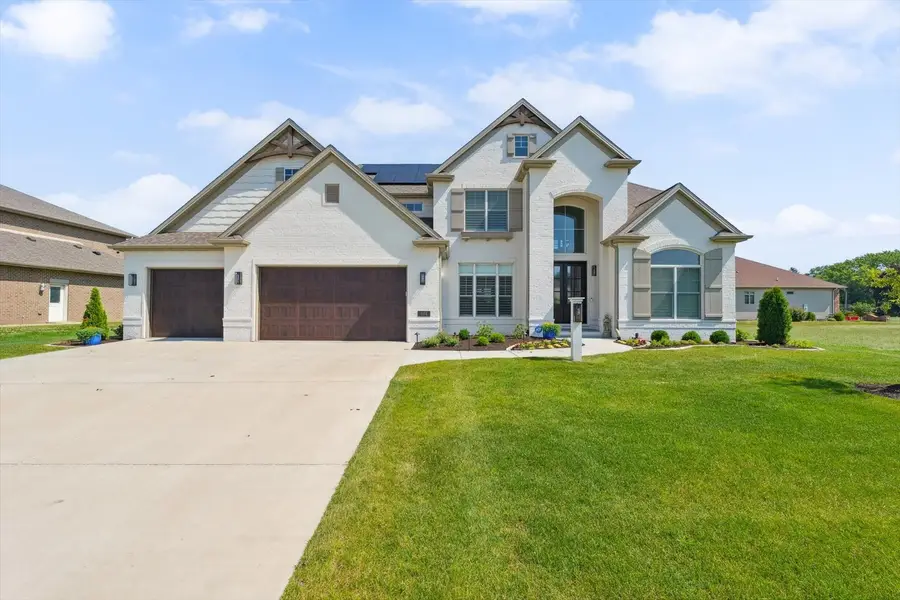 604 Cayman Way, Savoy, IL 61874 - #2