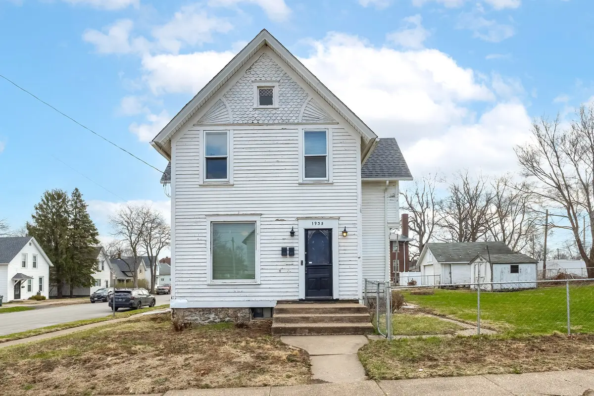 1935 N Sturdevant Street, Davenport, IA 52804 - #1