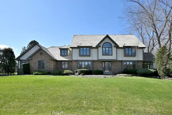 5681 River Park Drive, Libertyville, IL 60048