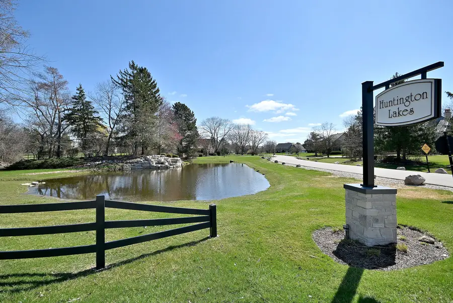 5681 River Park Drive, Libertyville, IL 60048 - #2