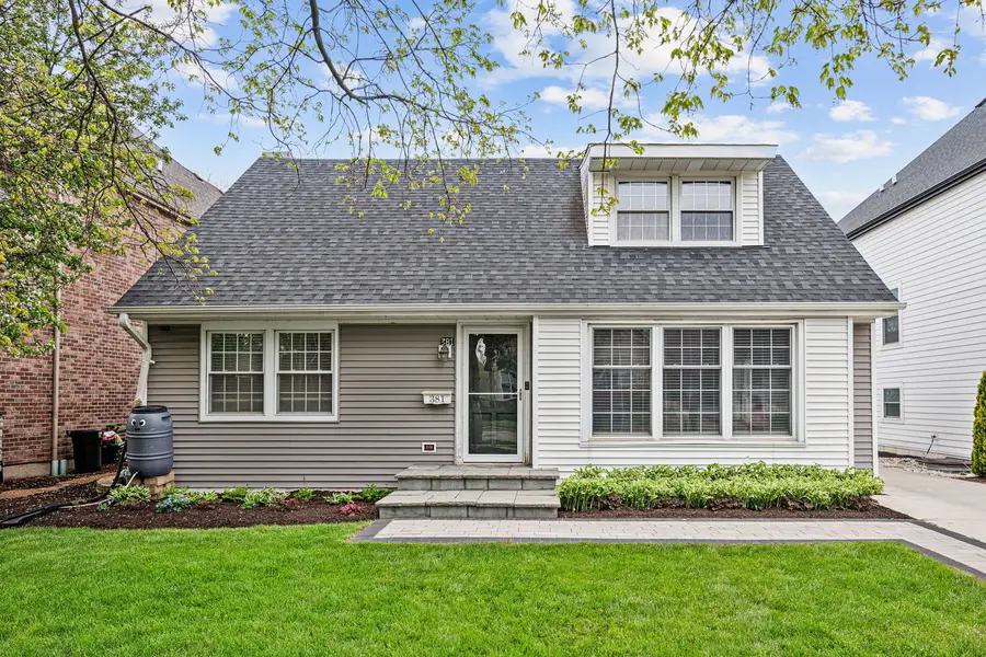 381 S Berkley Avenue, Elmhurst, IL 60126 - #2