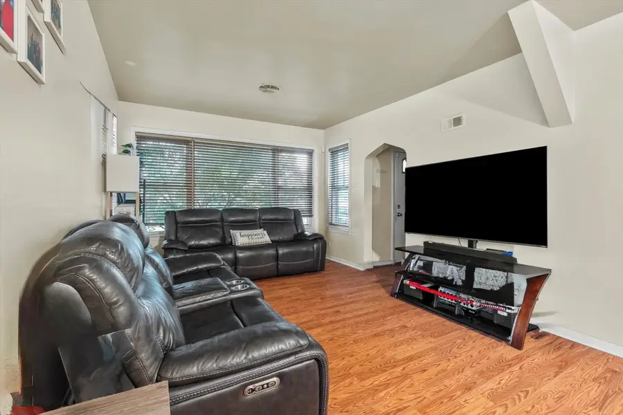 4820 W Haddon Avenue, Chicago, IL 60651 - #3