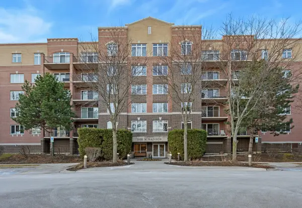 5105 Madison Street #306, Skokie, IL 60077