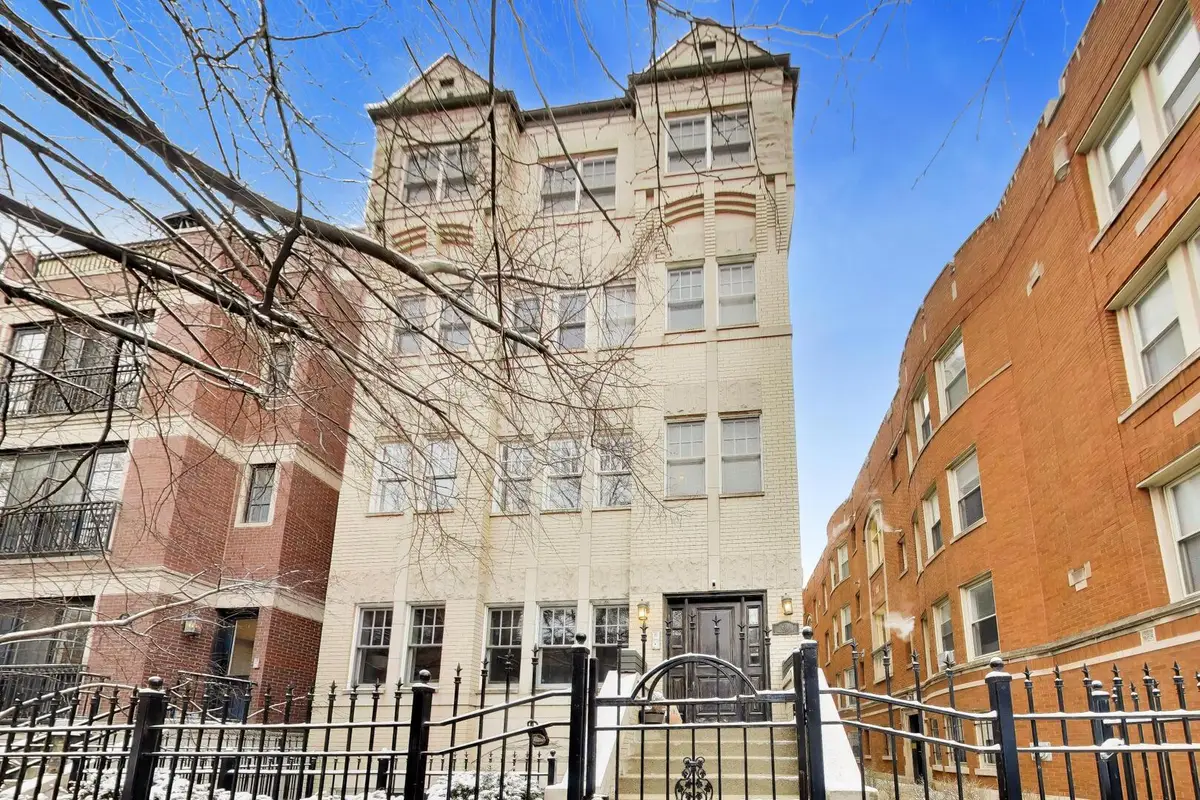 618 W Oakdale Avenue #4, Chicago, IL 60657 - #1