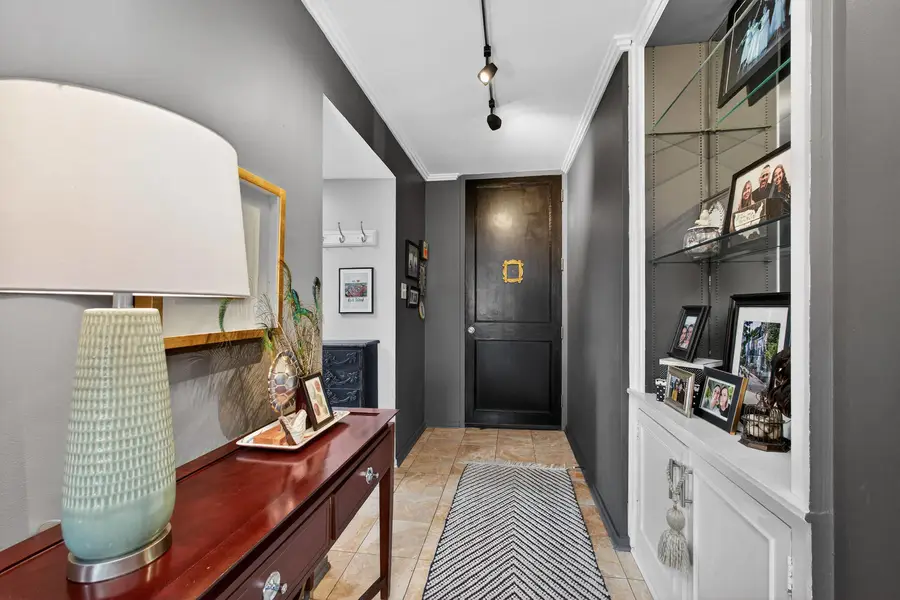 1337 21 Avenue #3D, Rock Island, IL 61201 - #2