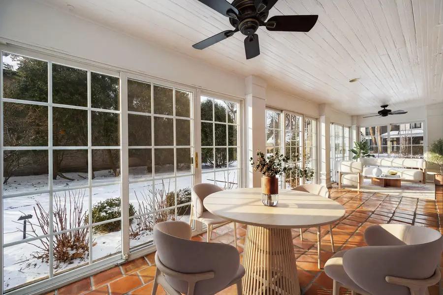 901 E Glenwood Road, Glenview, IL 60025 - #2