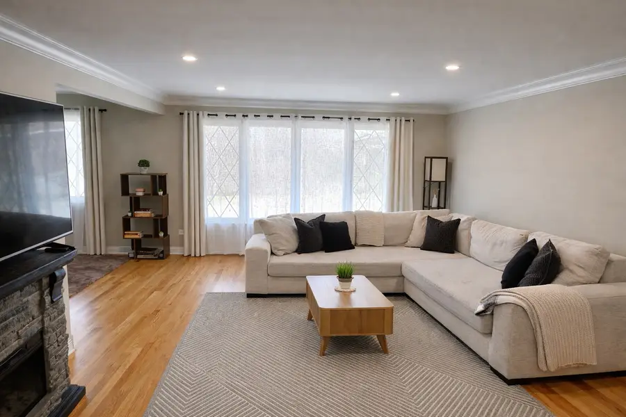 10824 Laramie Avenue, Oak Lawn, IL 60453 - #3