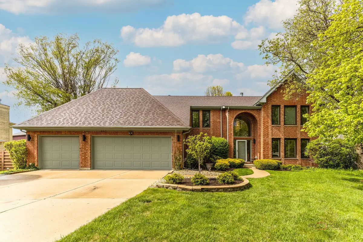 805 Summer Court, Buffalo Grove, IL 60089 - #1