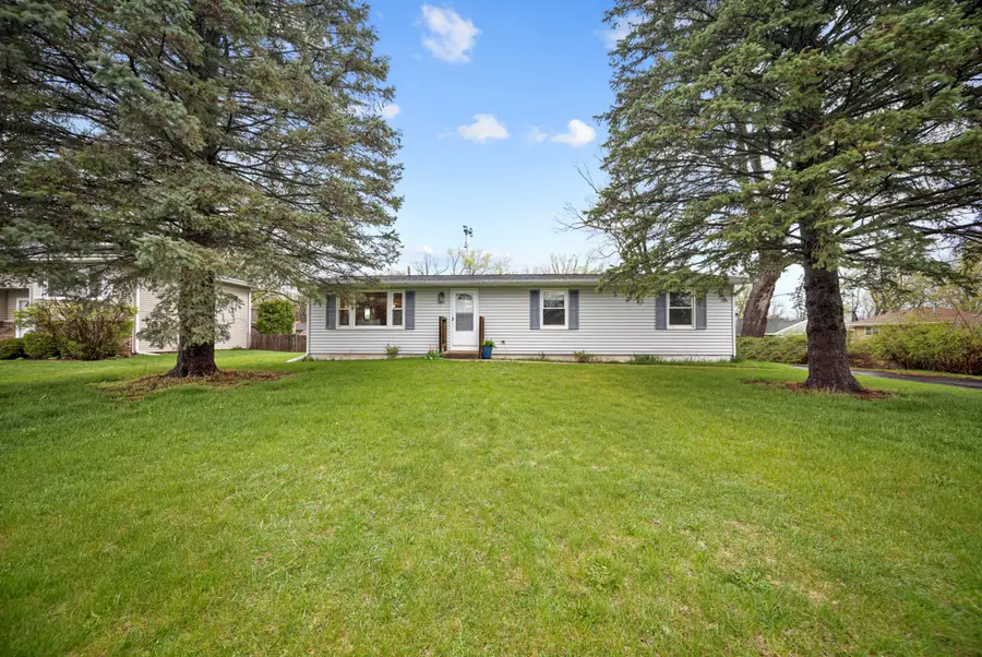 4300 Parkway Avenue, McHenry, IL 60050 - #2