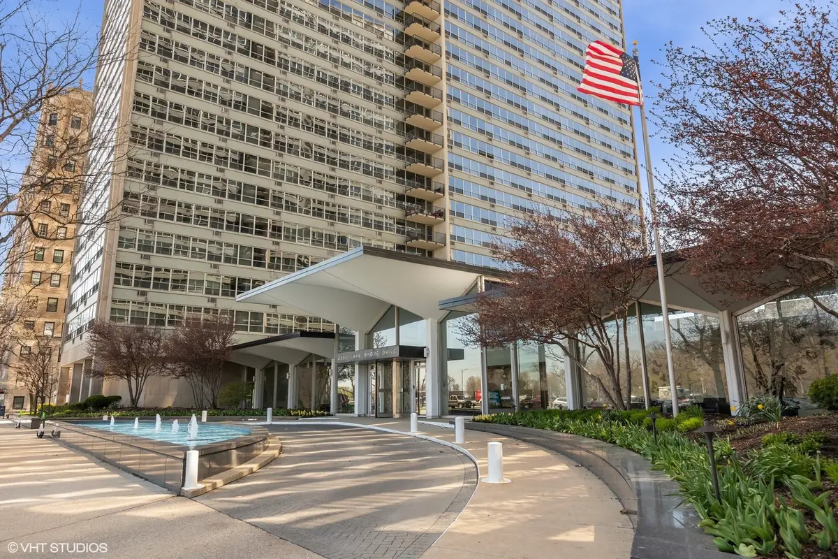 3550 N Lake Shore Drive #2424, Chicago, IL 60657 - #1