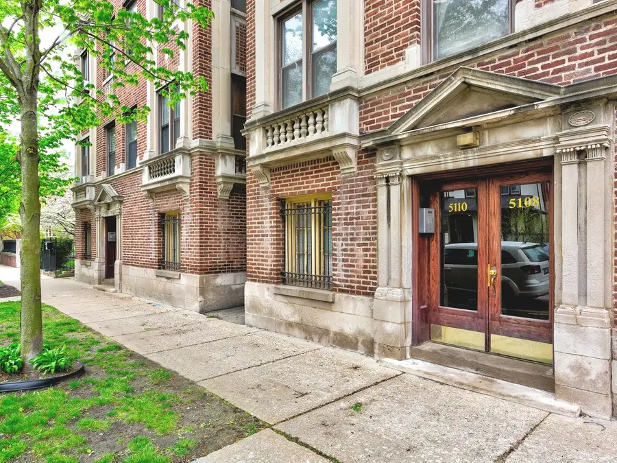 5108 S Woodlawn Avenue #3G, Chicago, IL 60615 - #2