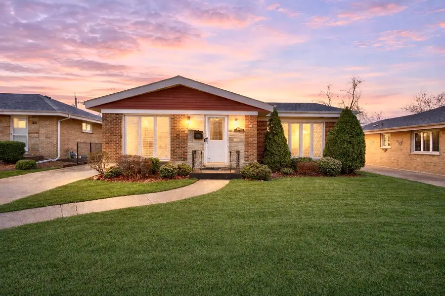 10845 Claridge Avenue, Westchester, IL 60154 - #2