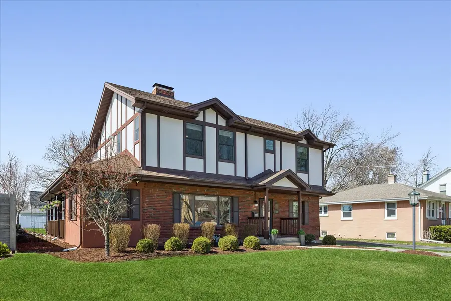 454 S Yale Avenue, Villa Park, IL 60181 - #3