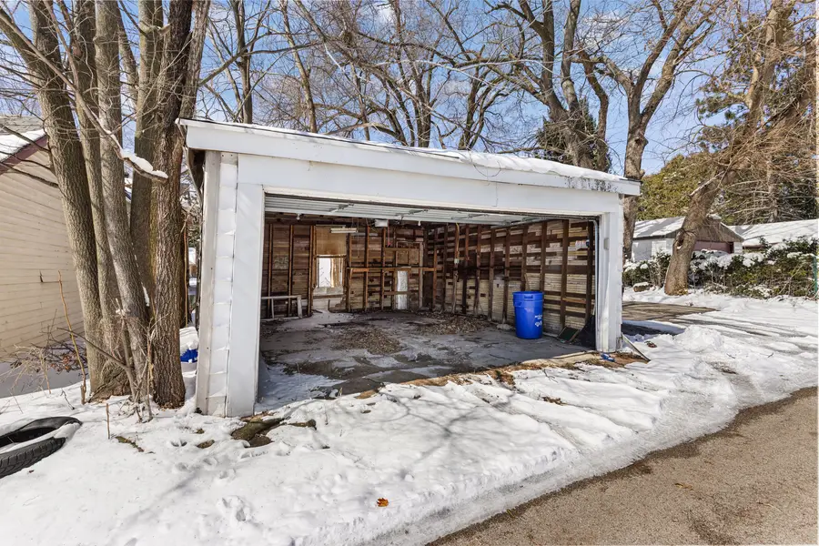 221 Rome Avenue, Rockford, IL 61107 - #2