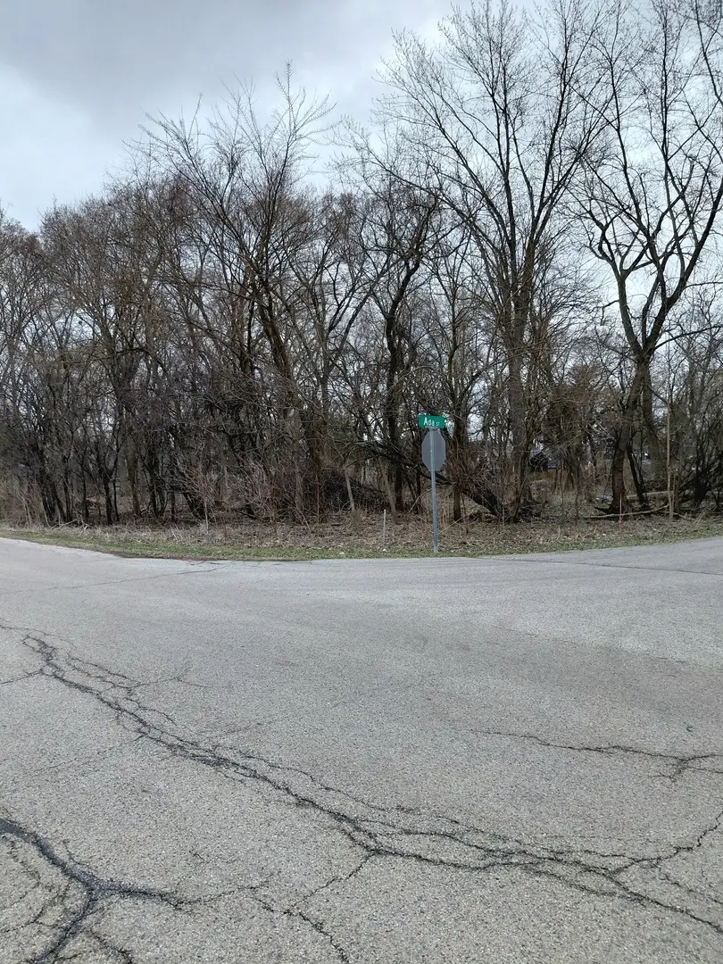 28331 W Main Street, Wauconda, IL 60084 - #3