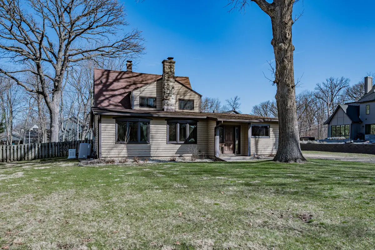 731 E Gartner Road, Naperville, IL 60540 - #1