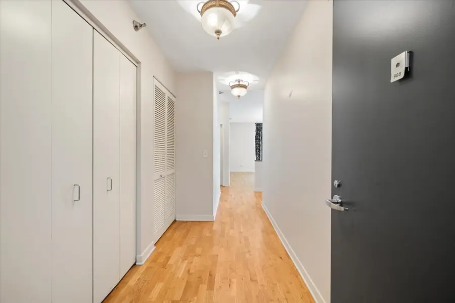 1160 S Michigan Avenue #906, Chicago, IL 60605 - #3