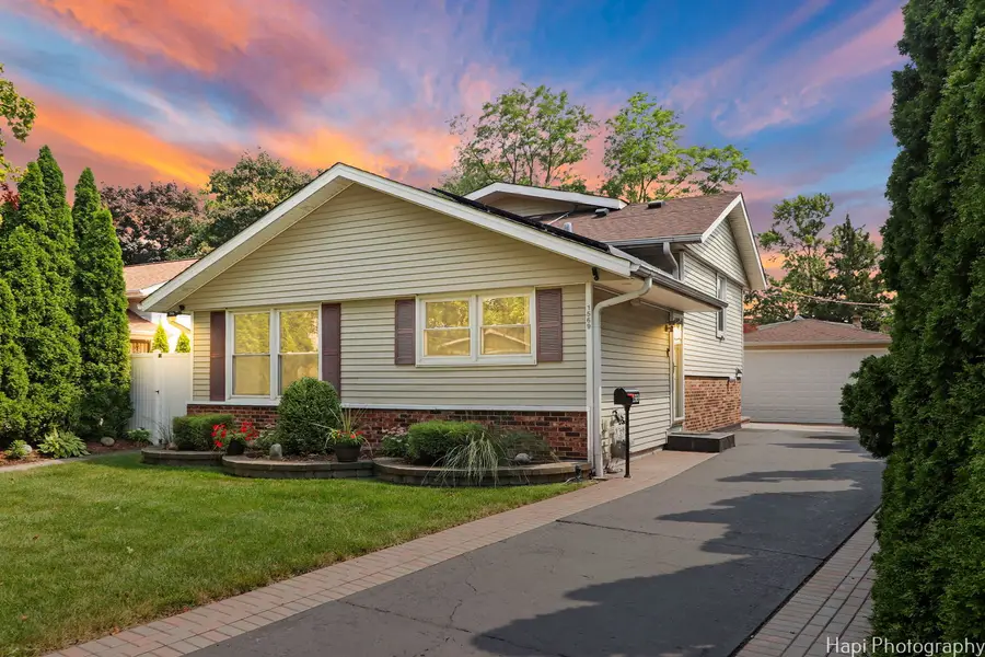 1569 Sherman Place, Des Plaines, IL 60016 - #2