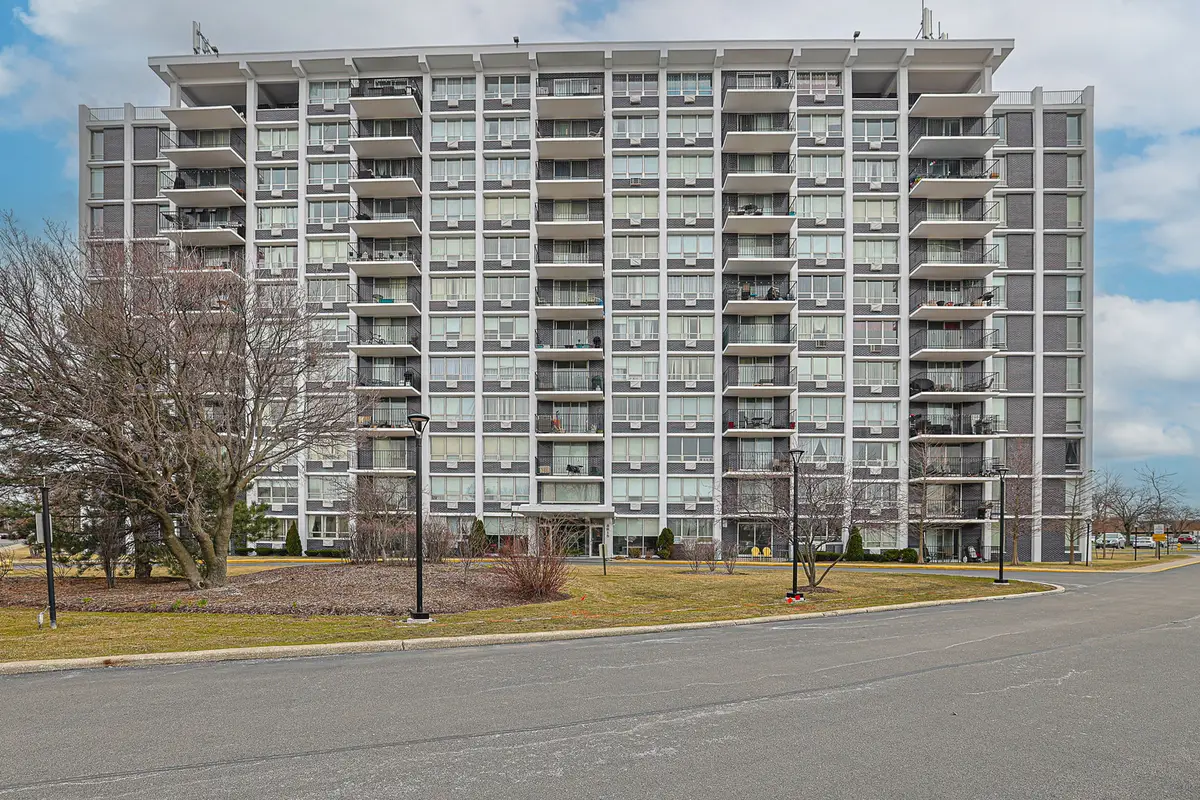 8815 W Golf Road #6I, Niles, IL 60714 - #1