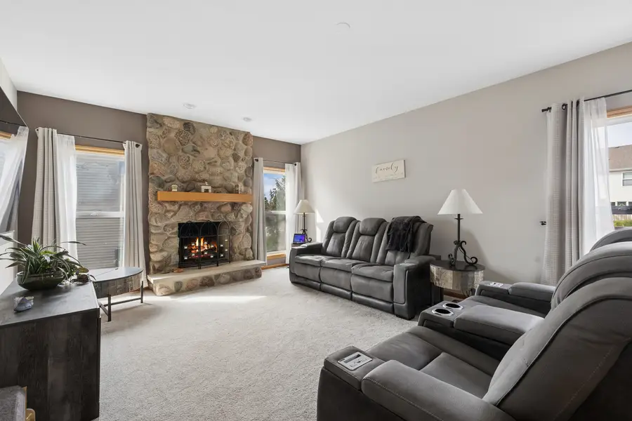 1200 Fieldstone Drive, Crystal Lake, IL 60014 - #2