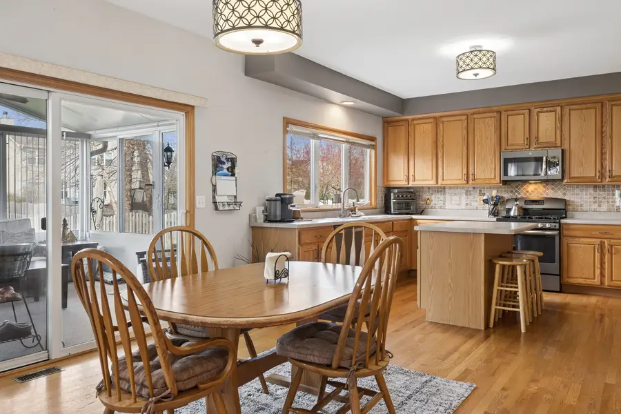 1200 Fieldstone Drive, Crystal Lake, IL 60014 - #3