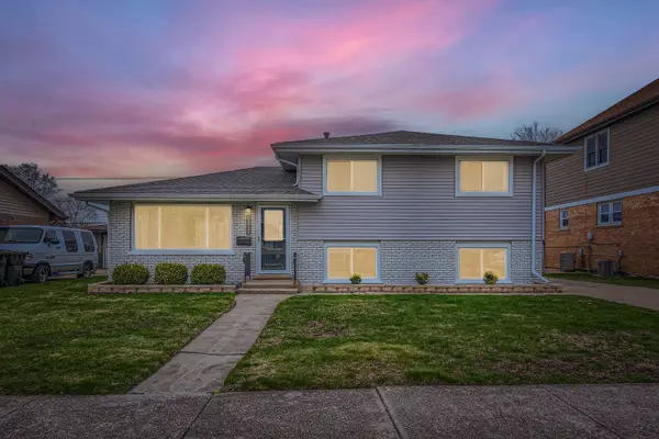 10403 Barnard Drive, Chicago Ridge, IL 60415